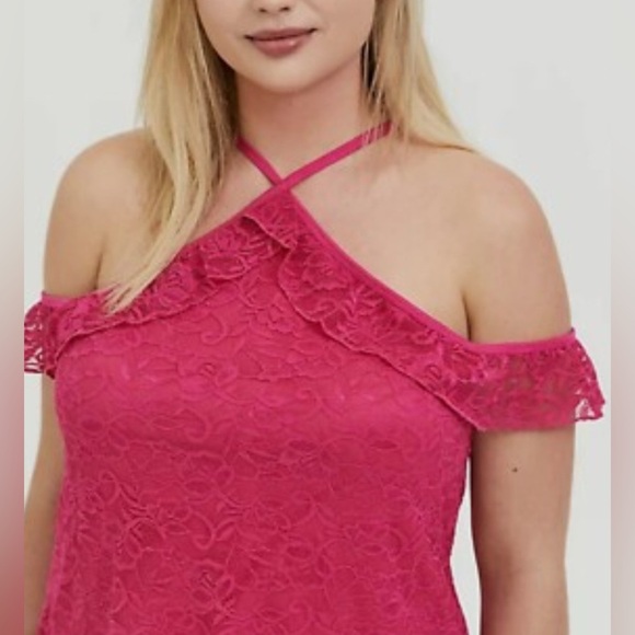 Women’s Plus Size Torrid Halter Lined Lace Tank, Size 2/2X, Pink - Picture 8 of 8